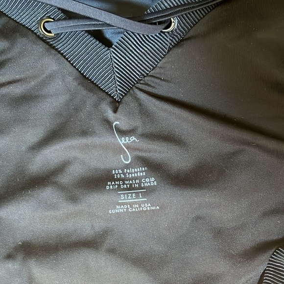 EUC seea one piece bathing suit - Picture 3 of 3